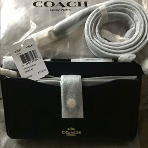 All brand new Kate spade and coach purses!!